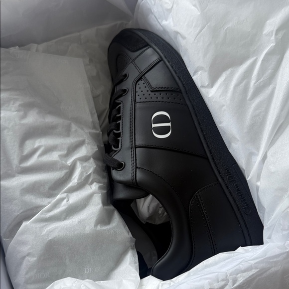 Dior Light Gray Shoe Box - Picture 2 of 7